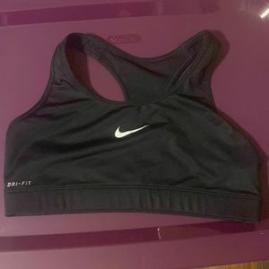 Womens Nike Sports Bra size Large